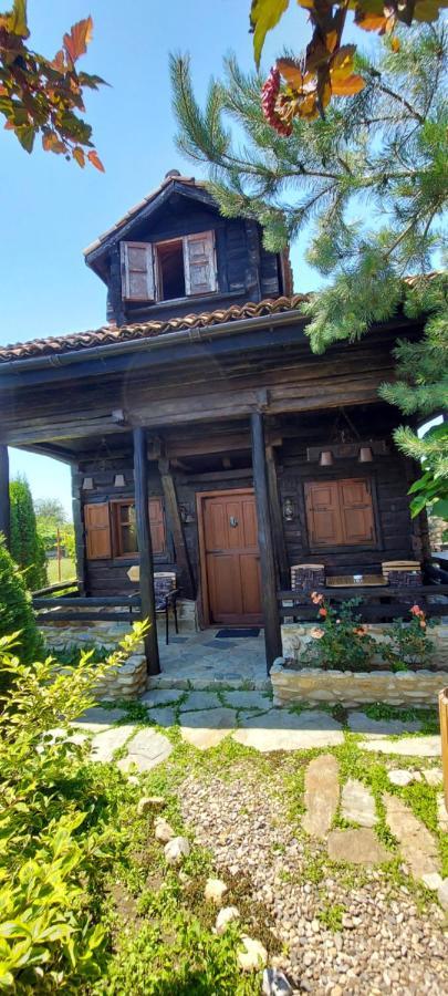 Satul Traditional Runcu  Exterior photo
