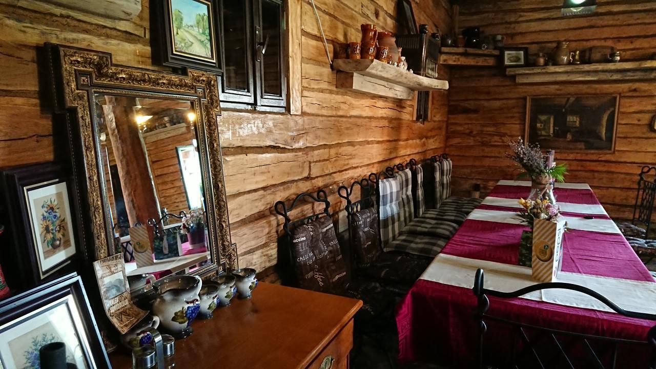 Satul Traditional Runcu  Exterior photo