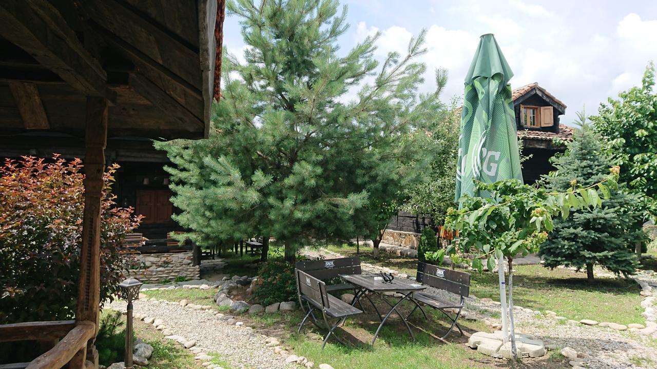 Satul Traditional Runcu  Exterior photo
